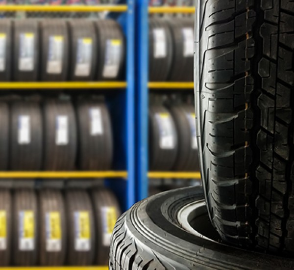 Distribuição de artigos pneumáticos